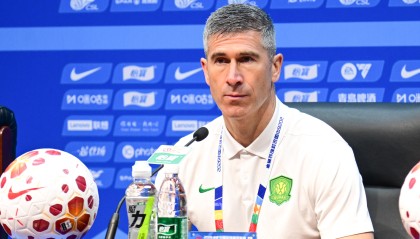 kaiyun-足球报：国安输泰山因为防守细节，主场对阵申花必须保持平稳心态