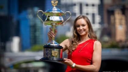 kaiyun-近三百万奖金！张帅成澳网最大中国赢家